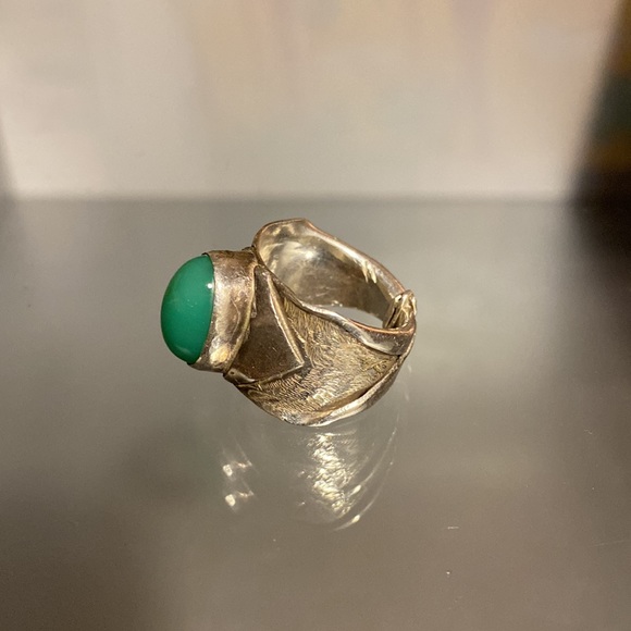 COPY - green ring - Picture 2 of 3